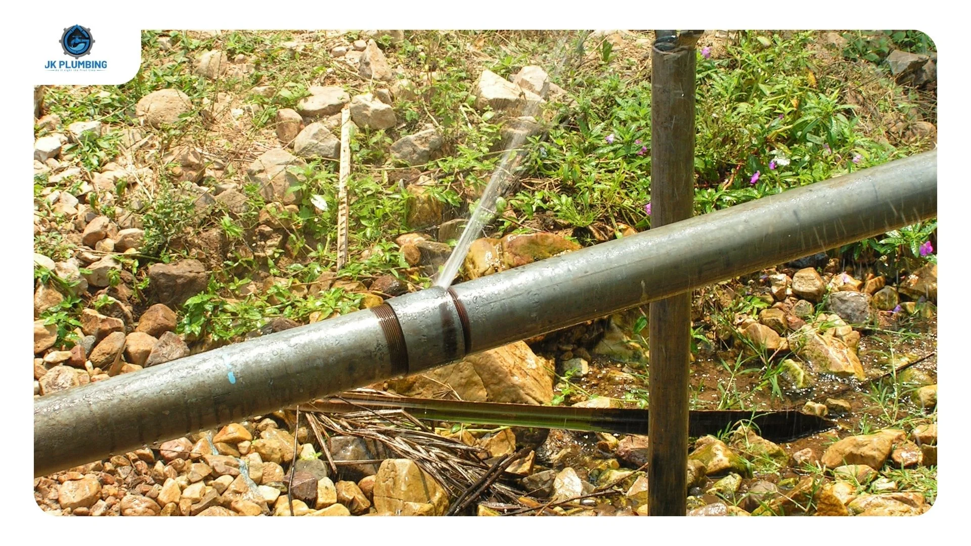 Cutaway diagram comparing pipe bursting, CIPP lining, and open-cut sewer lateral replacement methods