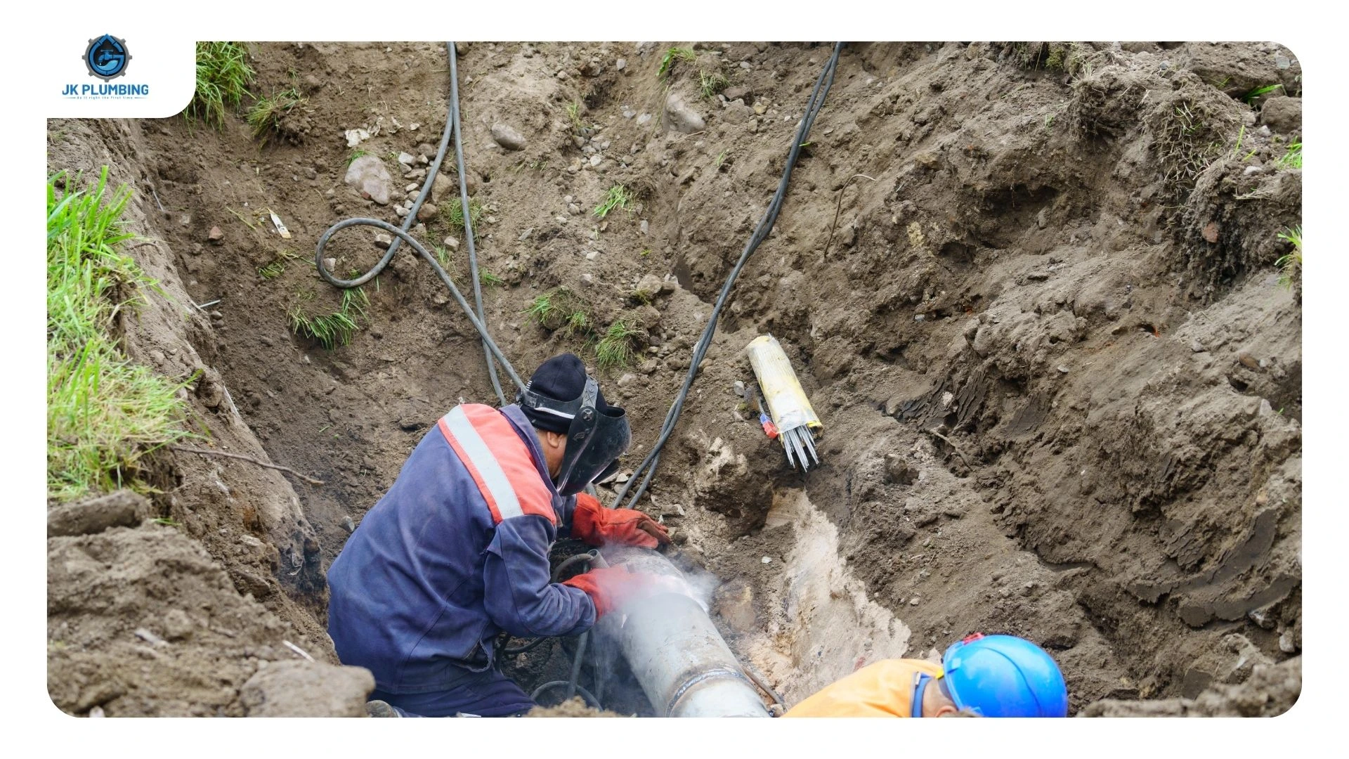 Vitrified clay sewer pipe showing a deteriorated bell and spigot mortar joint